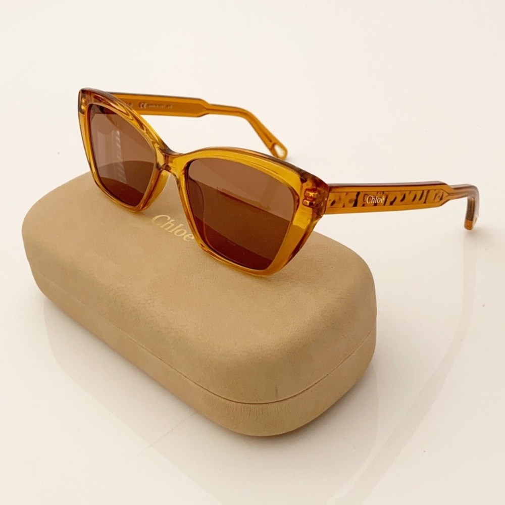SOLD M Chloe Sunglasses, New - Picture 3 of 12